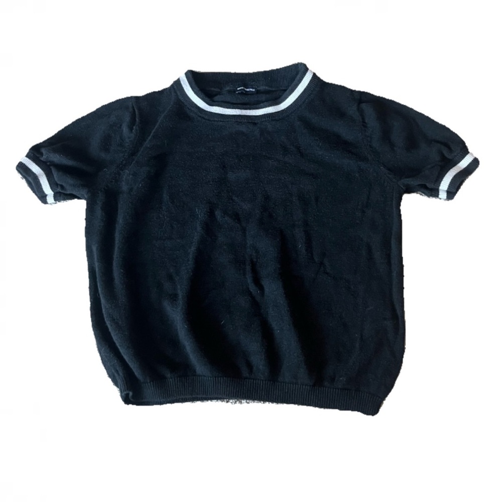 Brandy Melville sweater tshirt - womens small - used